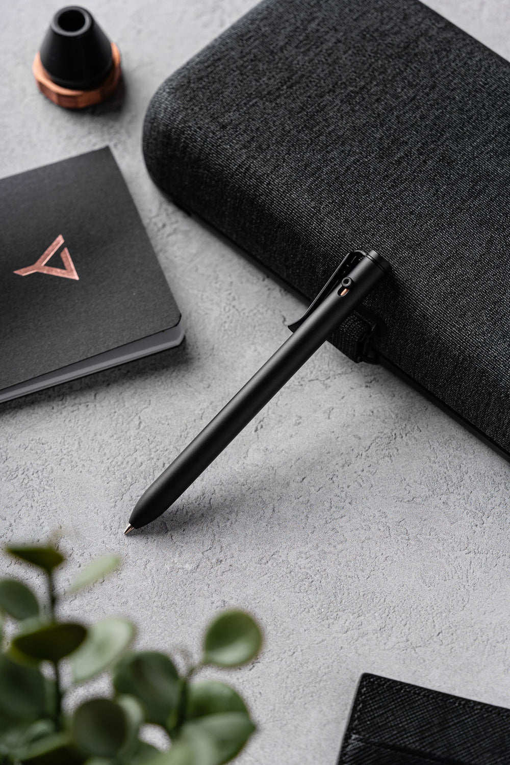 mp1-black-stainless-steel